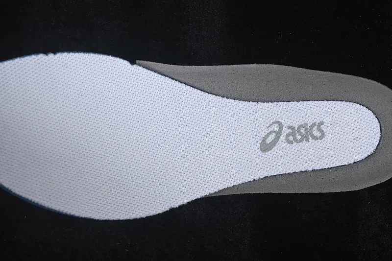 All categories Asics Asics series Asics Hypersync Asics Hypersync fashion retro breathable lightweight thin-soled moral training shoes 1203B146-100